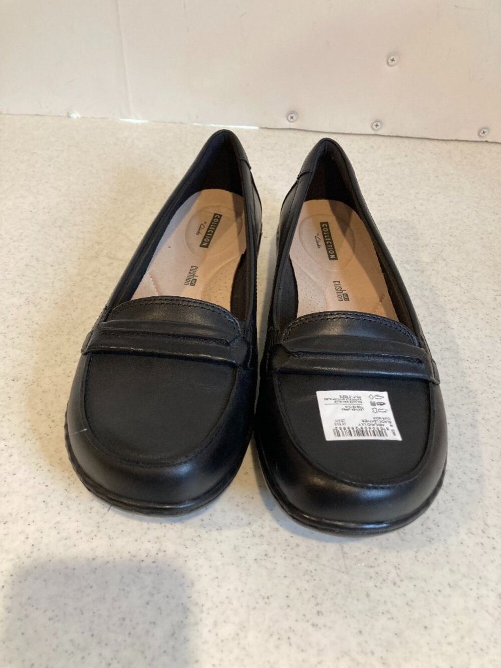 CLARKS WOMEN ASHLAND LILY LEATHER SLIP ON SIZE 9 NWT